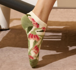 MEDIUM WOMEN/MEN Grip Socks